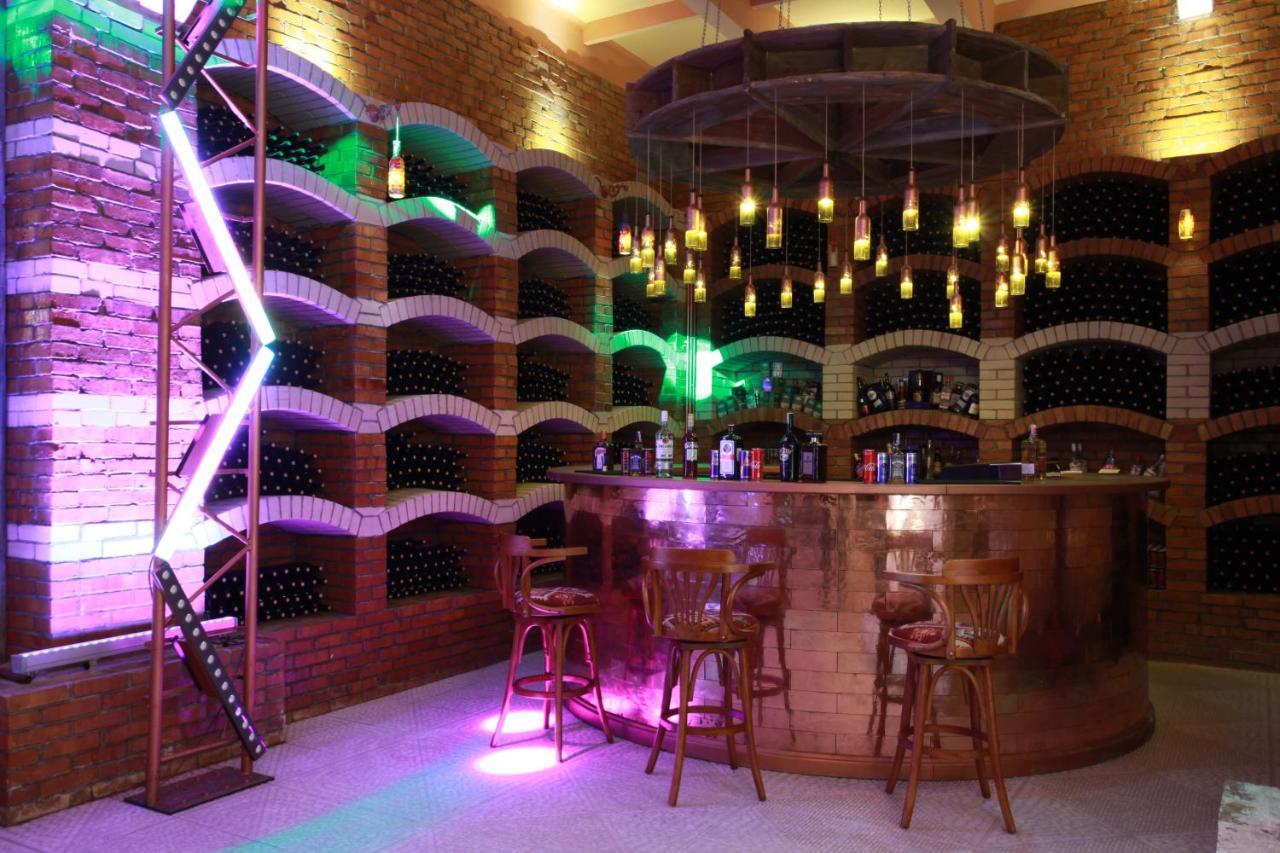 Nar Hotel Goycay Екстериор снимка